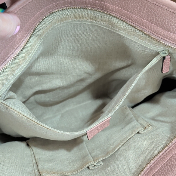 Gucci Pink and Beige Signature Tote - Picture 14 of 16